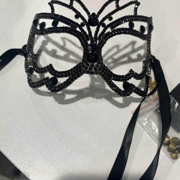 Bebe Masquerade Black Rhinestones Is Mask, Mardi Gras Mask, Metal - Picture 3 of 7